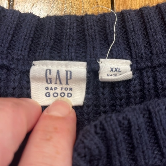GAP Halter Knit Sweater Tank - Picture 3 of 5
